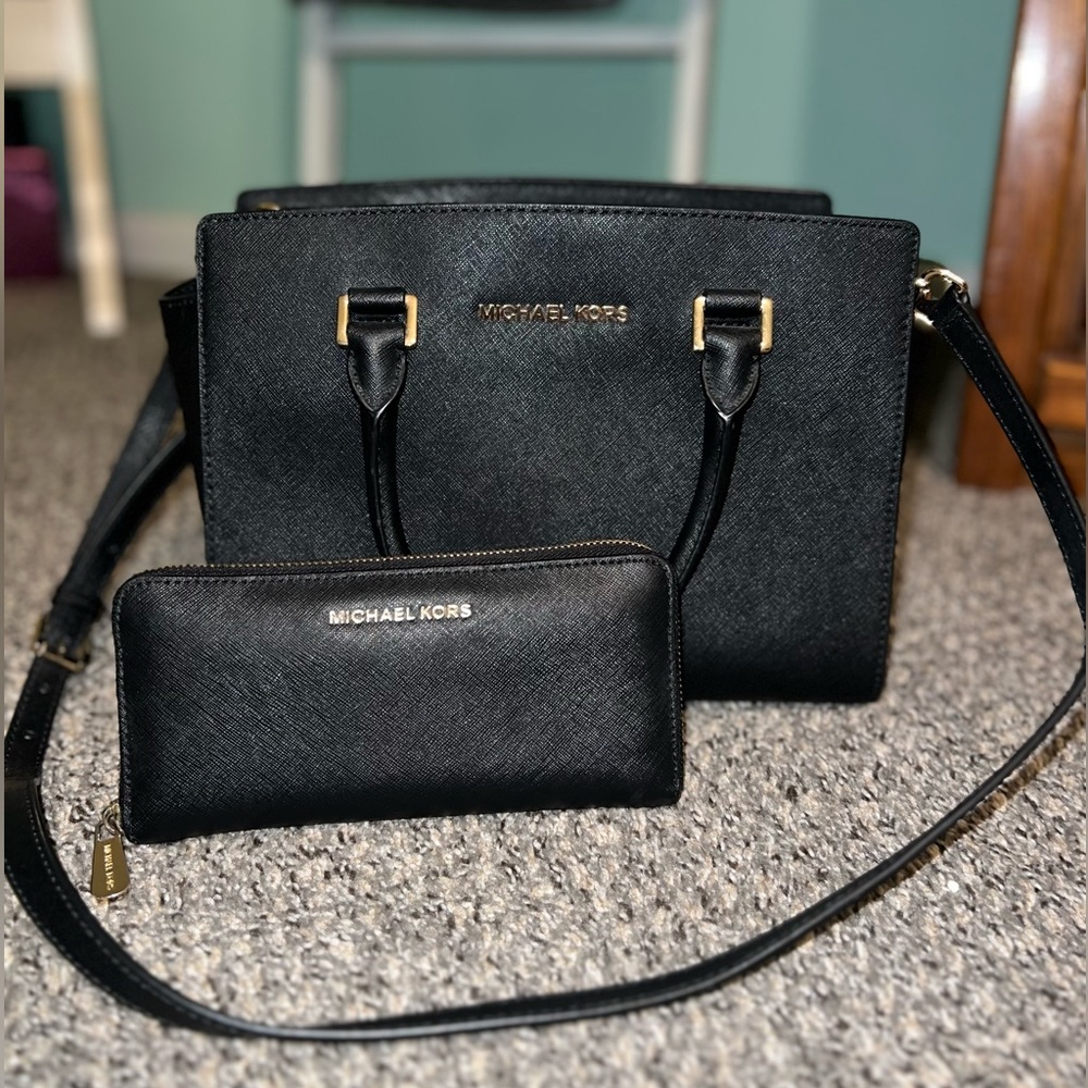 Michael Kors large purse & wallet